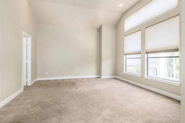 $2,650 | 5227 Lillian Street, Houston, TX 77007