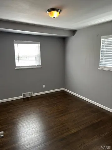 $2,100 | 620 Nirk Avenue, St. Louis, MO 63122