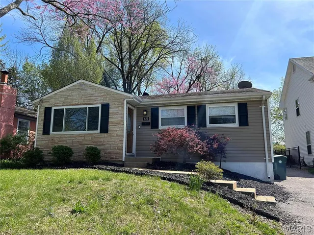 $2,100 | 620 Nirk Avenue, St. Louis, MO 63122