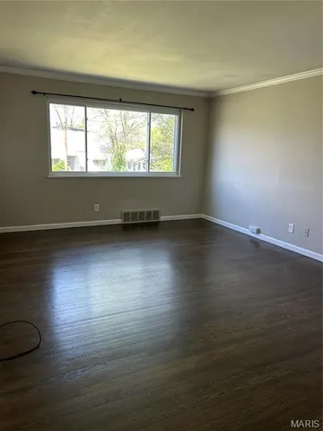 $2,100 | 620 Nirk Avenue, St. Louis, MO 63122