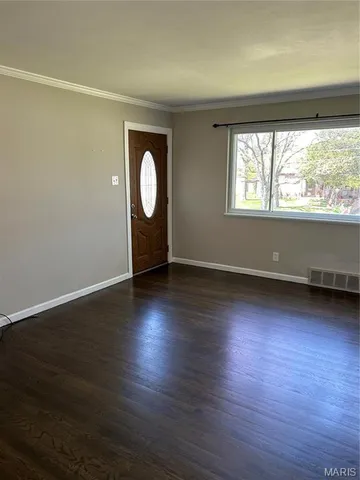 $2,100 | 620 Nirk Avenue, St. Louis, MO 63122