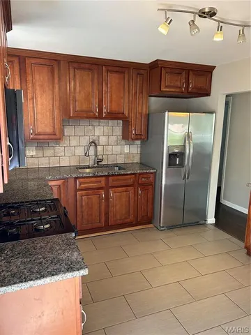 $2,100 | 620 Nirk Avenue, St. Louis, MO 63122