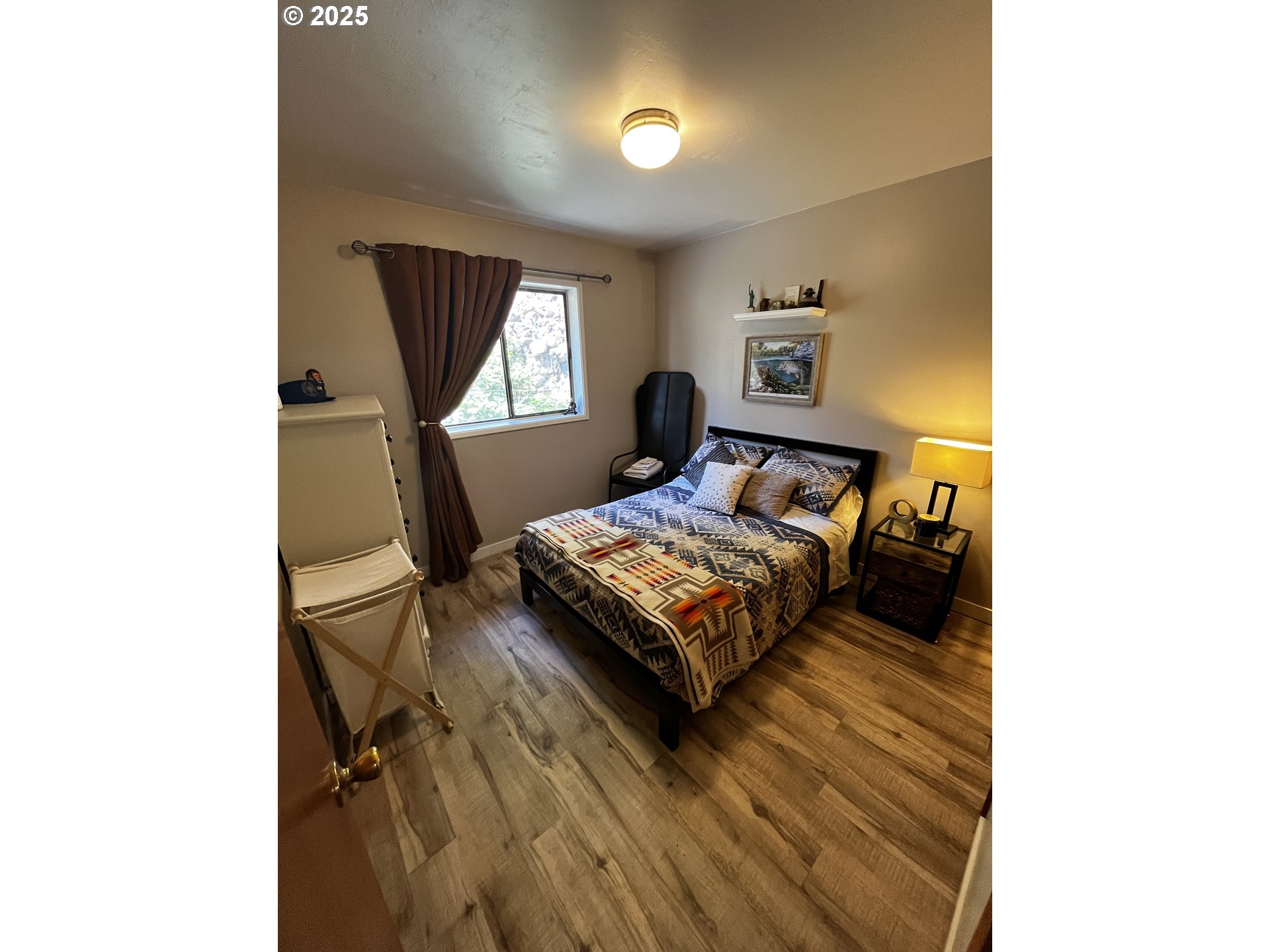 475 Burnham Avenue Maupin, OR 97037 - Photo 13 of 27