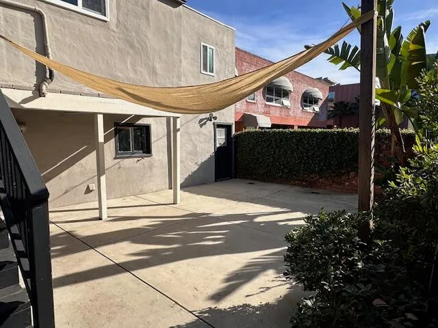 $4,950 | 927 Olive Street, Santa Barbara, CA 93101