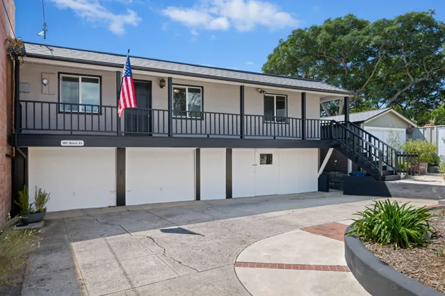 $4,950 | 927 Olive Street, Santa Barbara, CA 93101