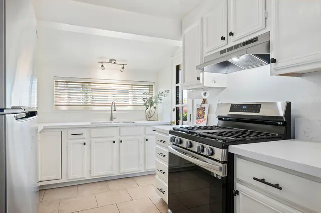 $4,950 | 927 Olive Street, Santa Barbara, CA 93101