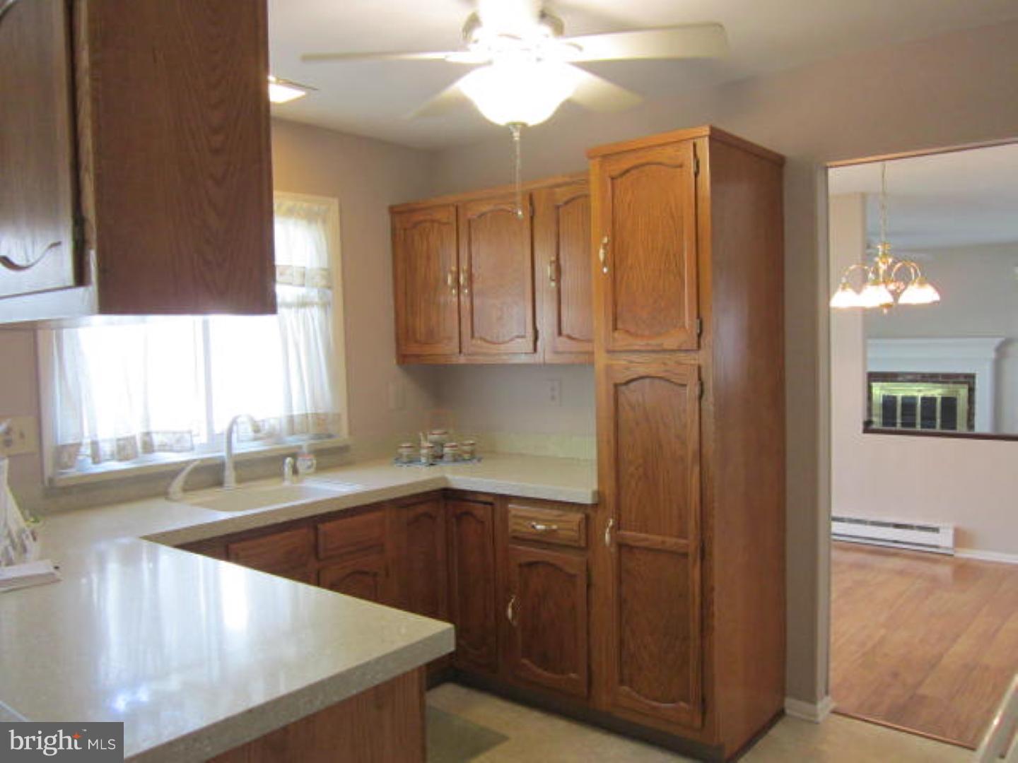 9 Ingham Way Southampton, NJ 08088 - Photo 12 of 23 Kitchen