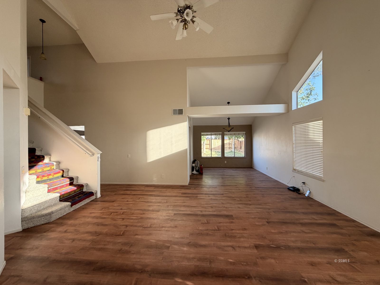 1217 Quail Way Ridgecrest, CA 93555 - Photo 2 of 18