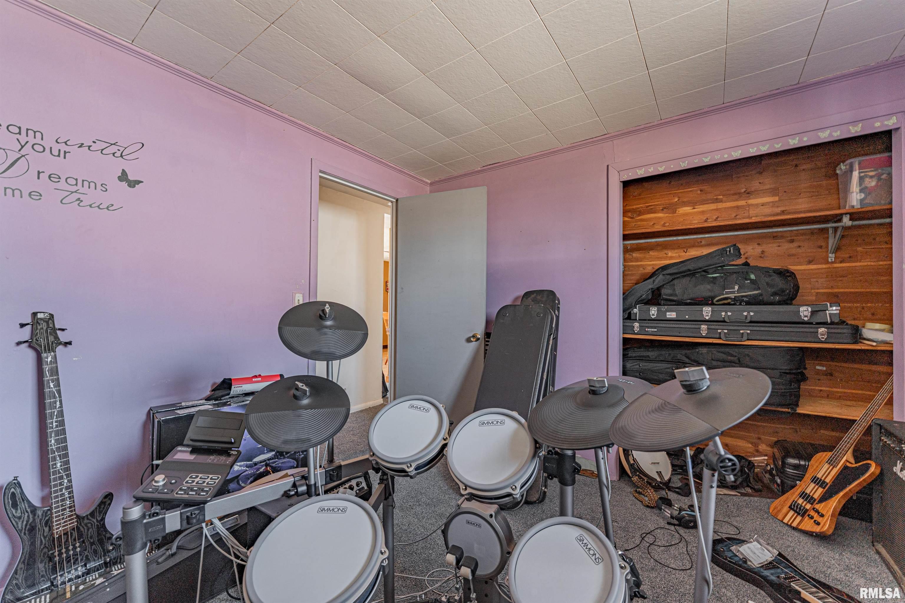 300 Clinton Street Middletown, IL 62666 - Photo 22 of 31