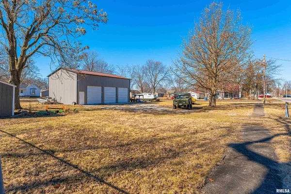 $159,000 | 300 Clinton Street, Middletown, IL 62666