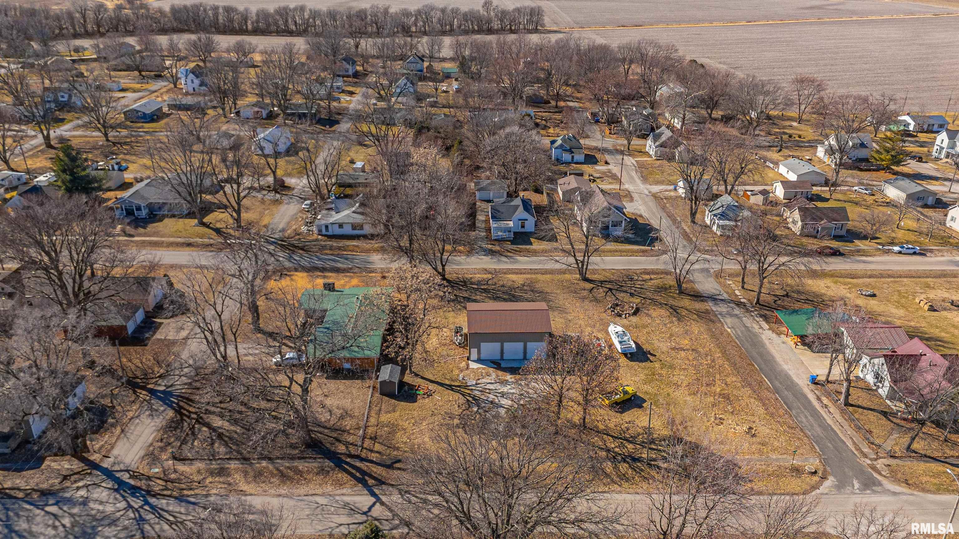 300 Clinton Street Middletown, IL 62666 - Photo 27 of 31