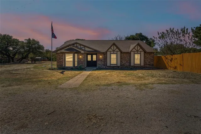$599,900 | 513 Ranch House Road, Willow Park, TX 76087