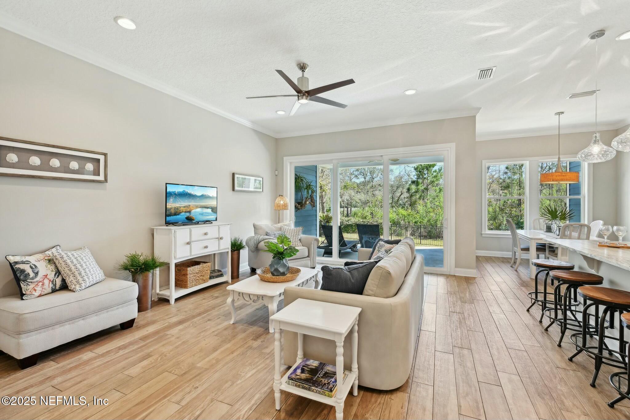 29138 Grandview Manor Yulee, FL 32097 - Photo 2 of 59 Living Area View 3