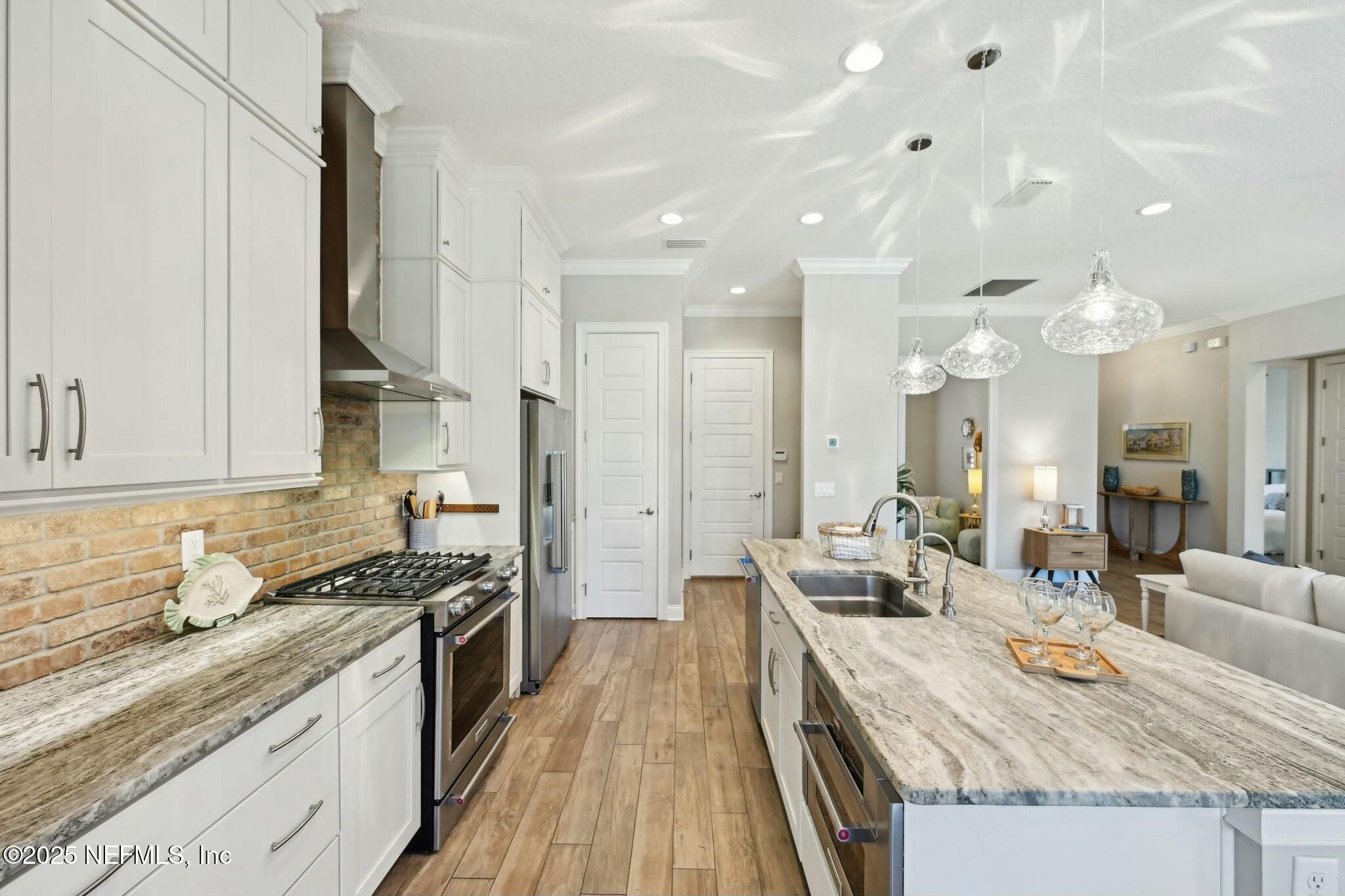 29138 Grandview Manor Yulee, FL 32097 - Photo 28 of 59 Kitchen View 4