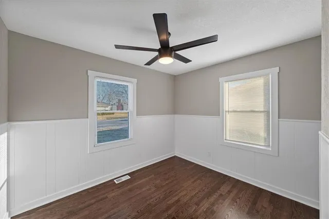 $229,000 | 1602 South Queen Ridge Way, Independence, MO 64050