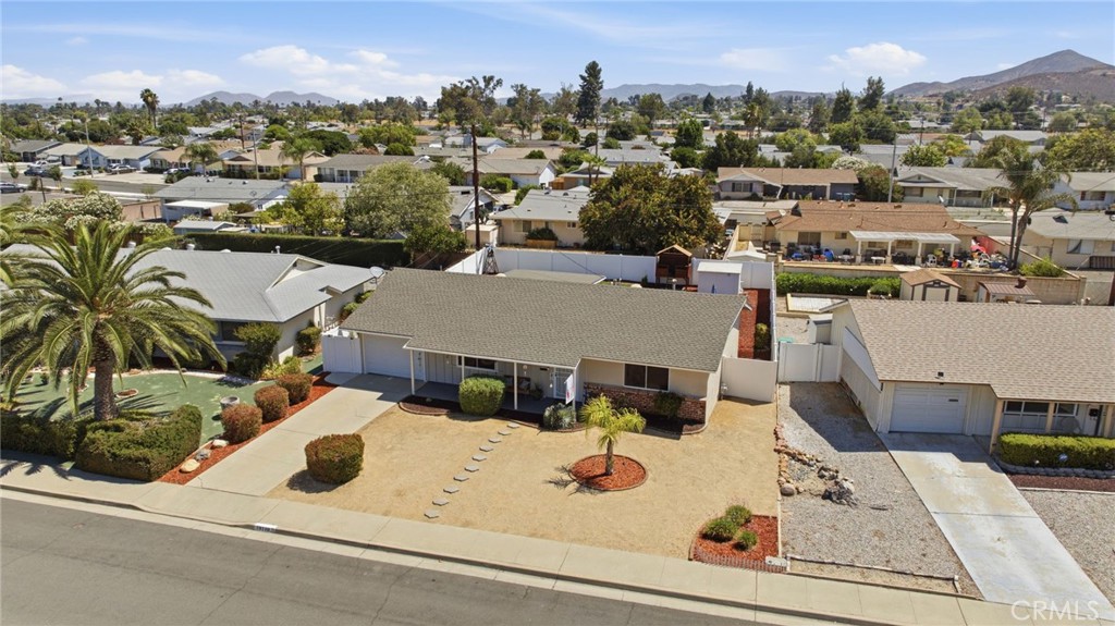 29140 Prestwick Road Menifee, CA 92586 - Photo 3 of 28