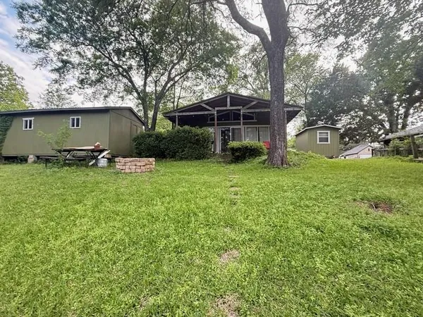 $130,000 | 128 Shady Shores Drive, Mabank, TX 75156