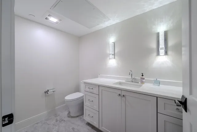 $724,900 | 10 Sally Sweets Way, Unit 104, Salem, NH 03079