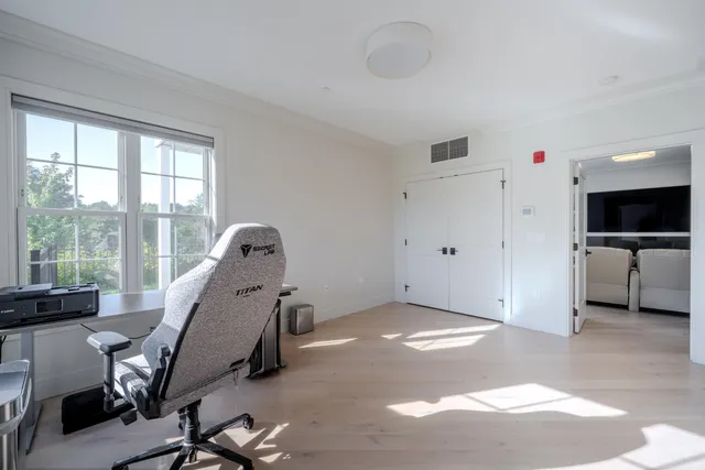 $724,900 | 10 Sally Sweets Way, Unit 104, Salem, NH 03079