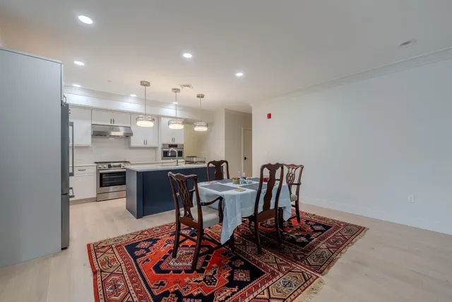 $724,900 | 10 Sally Sweets Way, Unit 104, Salem, NH 03079