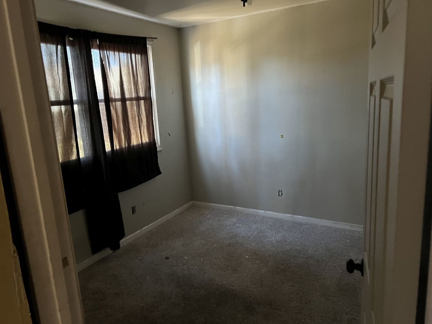 405 West Bissell Street Bloomington, IL 61701 - Photo 13 of 21