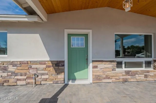 a view of house with outdoor space