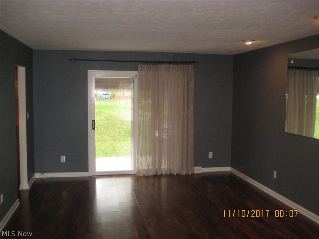 6017 Randy Road Bedford Heights, OH 44146 - Photo 2 of 21