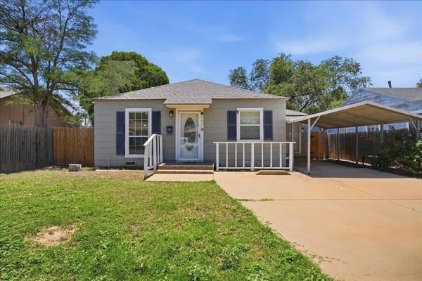 $169,500 | 2211 23rd Street, Lubbock, TX 79411