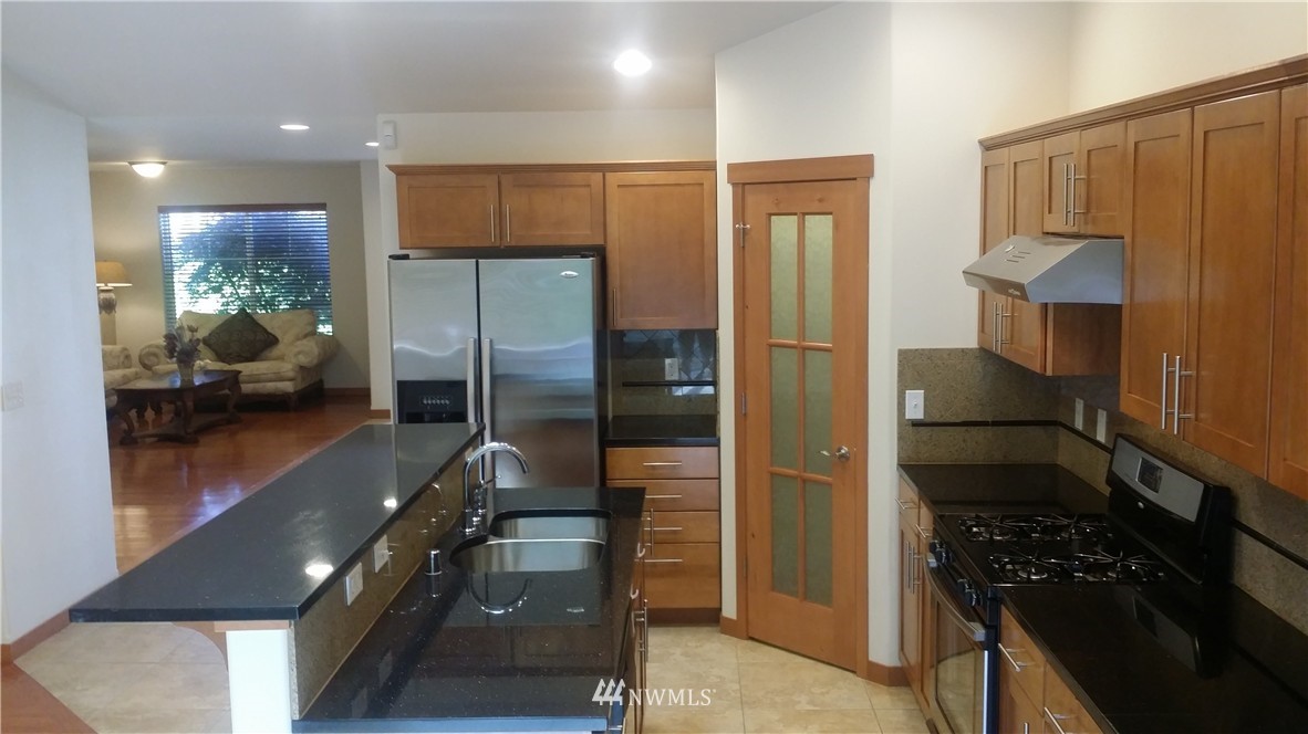 20818 9th Drive Southeast Bothell, WA 98021 - Photo 13 of 21