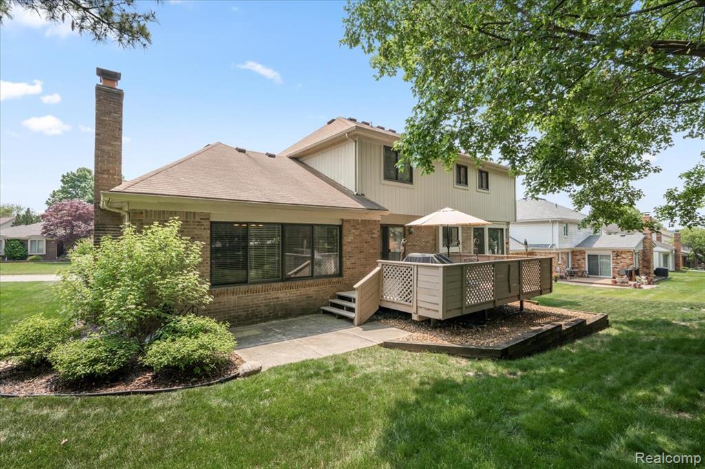 42266 Waterfall Road Northville, MI 48168 - Photo 34 of 35