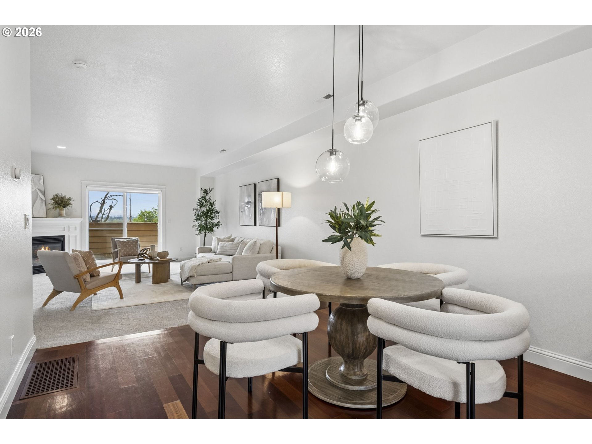 4830 Southwest View Point Terrace Portland, OR 97239 - Photo 11 of 31