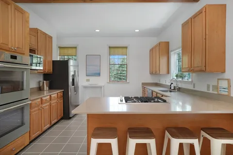 $2,790,000 | 2 Cosmos Way, Edgartown, MA 02539