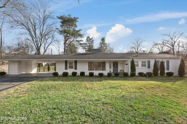 $535,000 | 7112 Stockton Drive Northwest, Knoxville, TN 37909