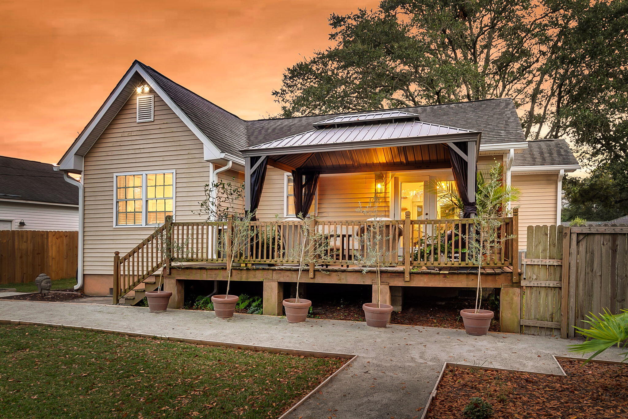 10 Tovey Road Charleston, SC 29407 - Photo 10 of 48 CREM - 10 Tovey - twilight-5