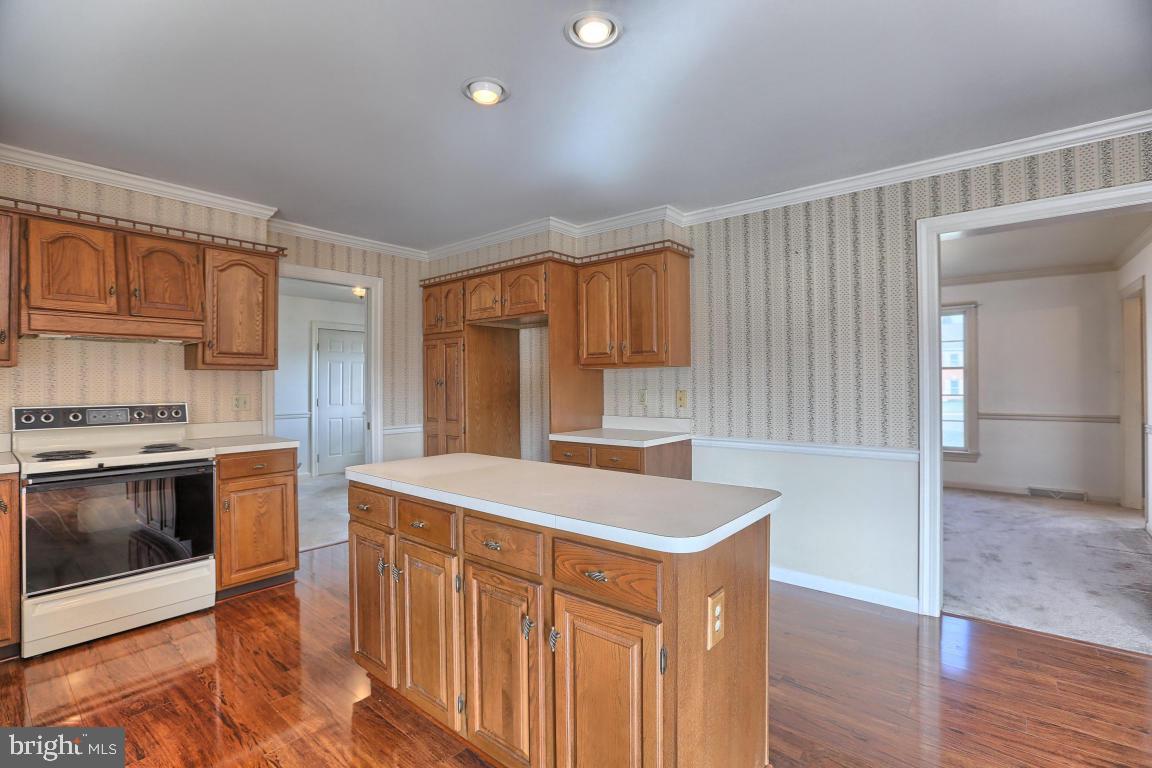 18 Draper Circle Lititz, PA 17543 - Photo 9 of 29
