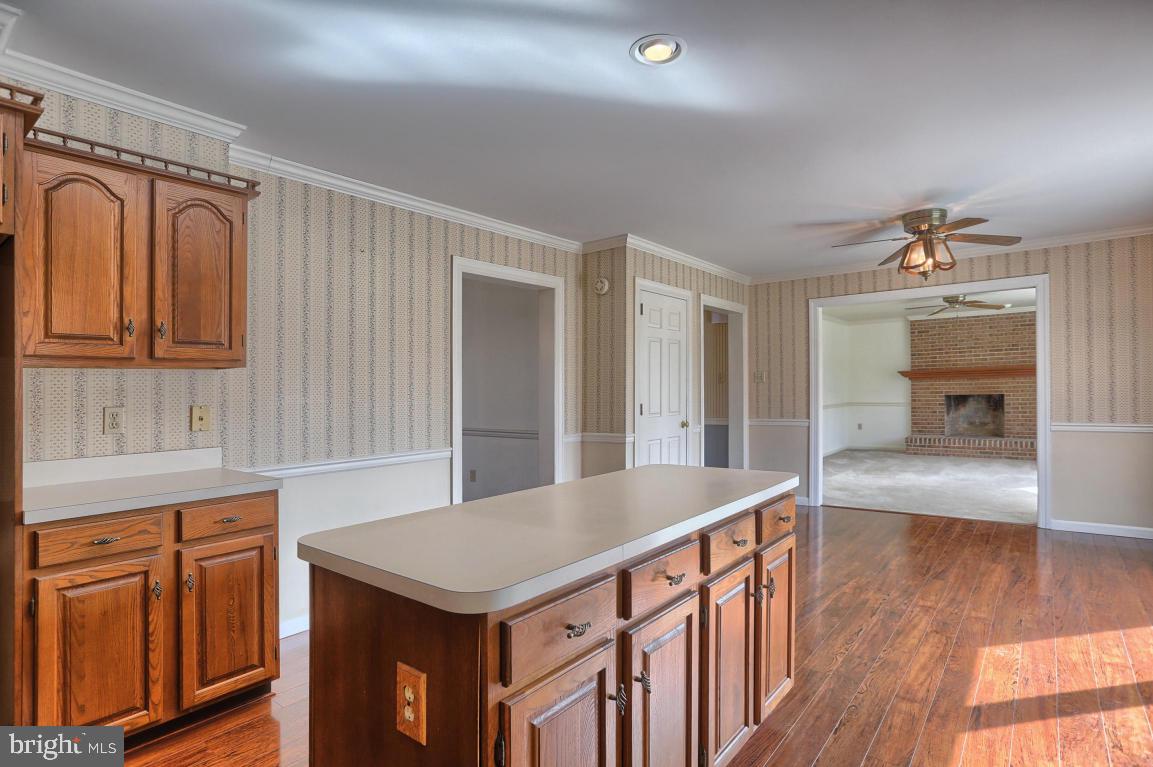 18 Draper Circle Lititz, PA 17543 - Photo 10 of 29