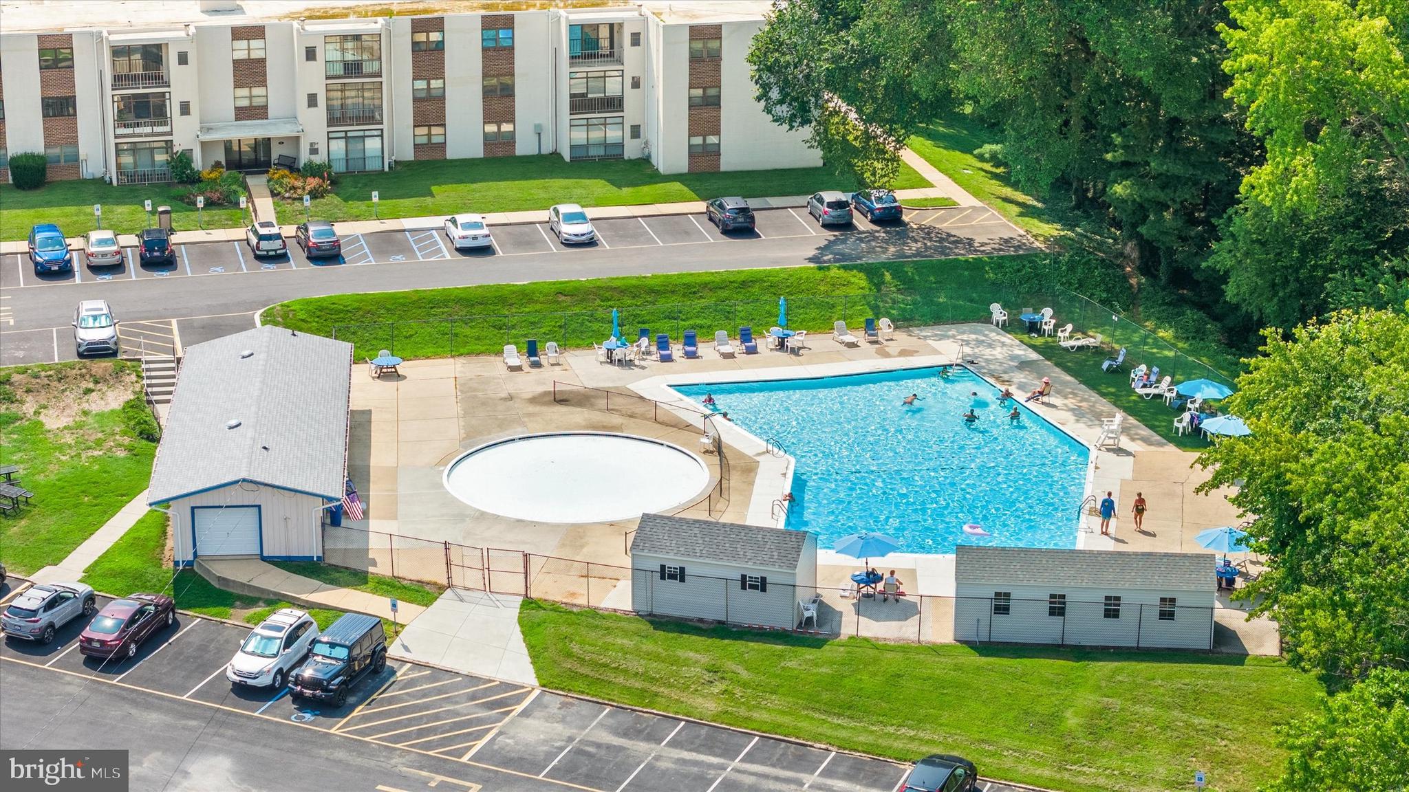 64 Welsh Tract Road, Unit C211 Newark, DE 19713 - Photo 25 of 31 Look at that Pool!