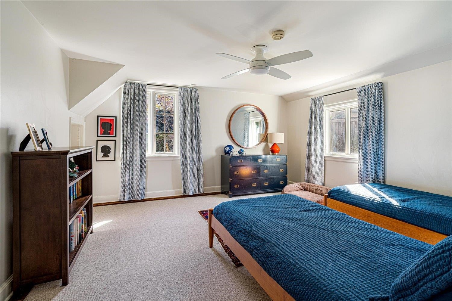 4160 Tuckahoe Road Memphis, TN 38117 - Photo 29 of 39 a bed room with a bed and a chandelier