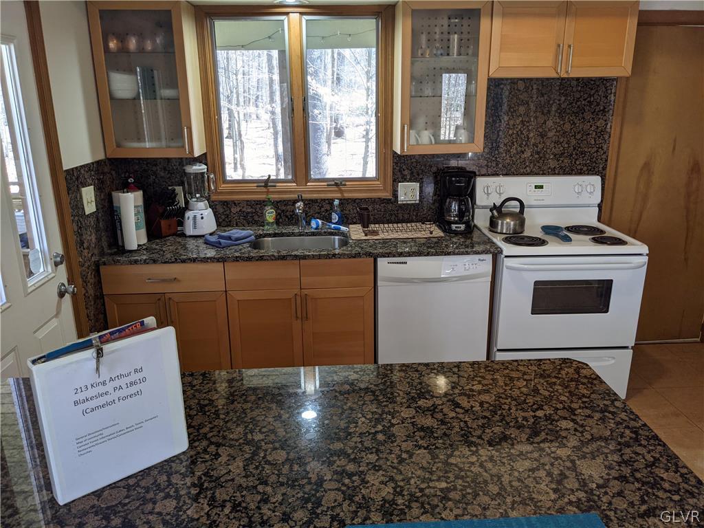 213 King Arthur Road Blakeslee, PA 18610 - Photo 21 of 44 Gallery Image 21