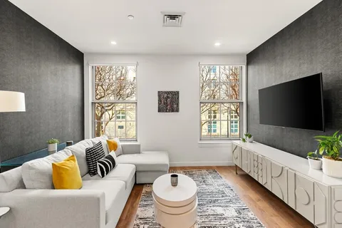 $5,295 | 45 1st Avenue, Unit F202, Boston, MA 02129