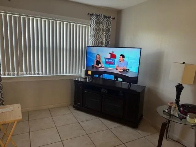 $1,650 | 4299 Northwest 16th Street, Unit 103, Lauderhill, FL 33313