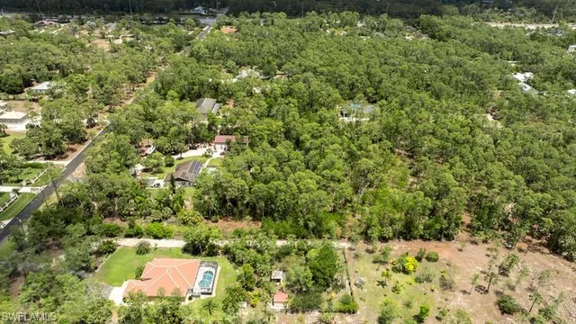 $747,400 | 4244 5th Avenue Northwest, Naples, FL 34119