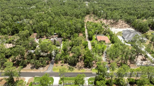 $747,400 | 4244 5th Avenue Northwest, Naples, FL 34119