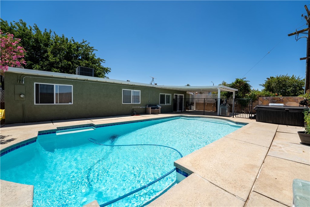 2501 East Avenue R4 Palmdale, CA 93550 - Photo 10 of 40 Best Place to cool off for these hot summer days!