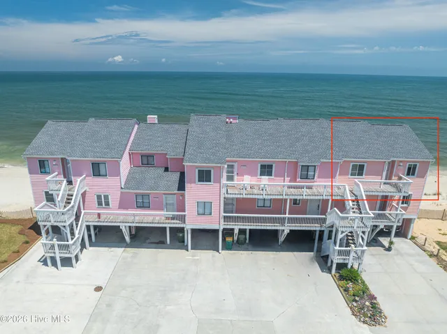 $450,000 | 1108 Sand Dollar Court, Kure Beach, NC 28449