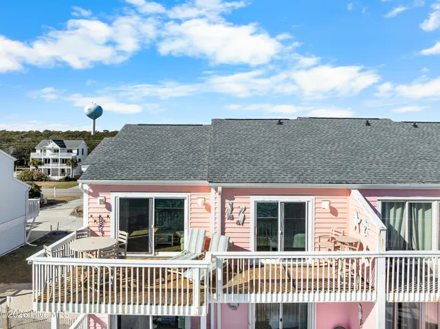 $450,000 | 1108 Sand Dollar Court, Kure Beach, NC 28449