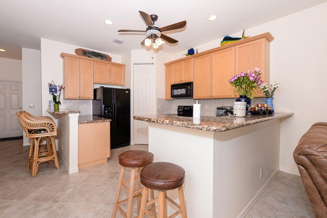 204 Mariner Bay Boulevard Fort Pierce, FL 34949 - Photo 13 of 30 marinerbay24