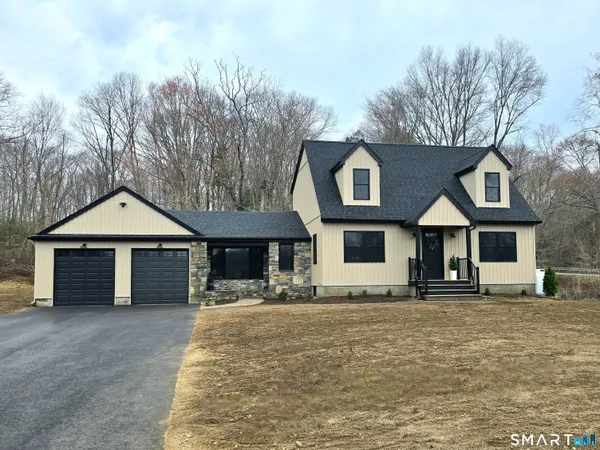 $529,000 | 4 Niewiarowski Road, Preston, CT 06365