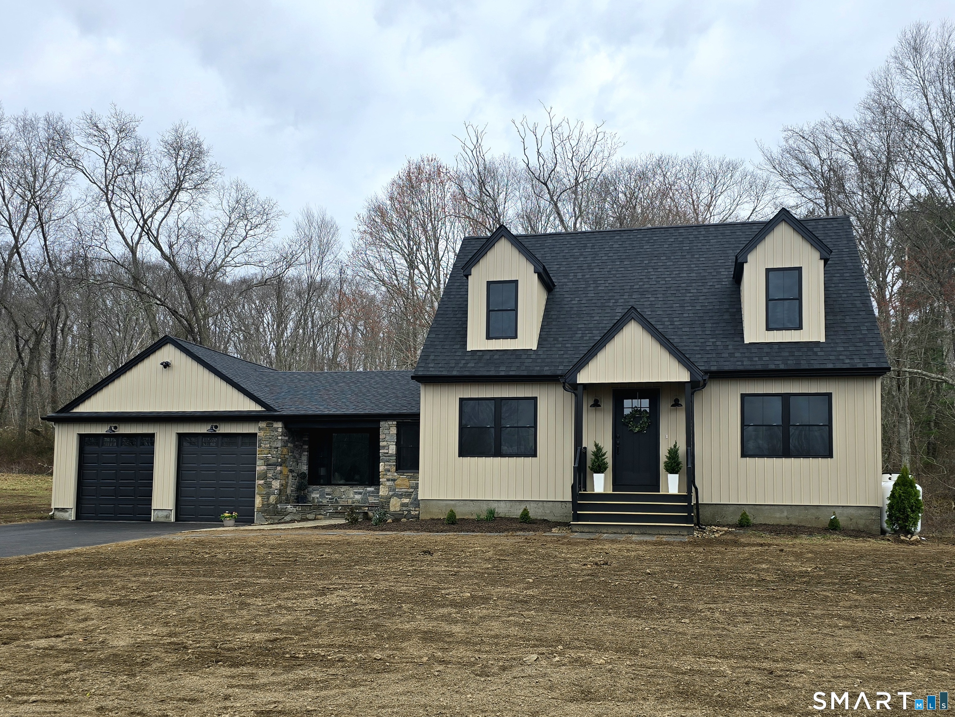 4 Niewiarowski Road Preston, CT 06365 - Photo 3 of 32