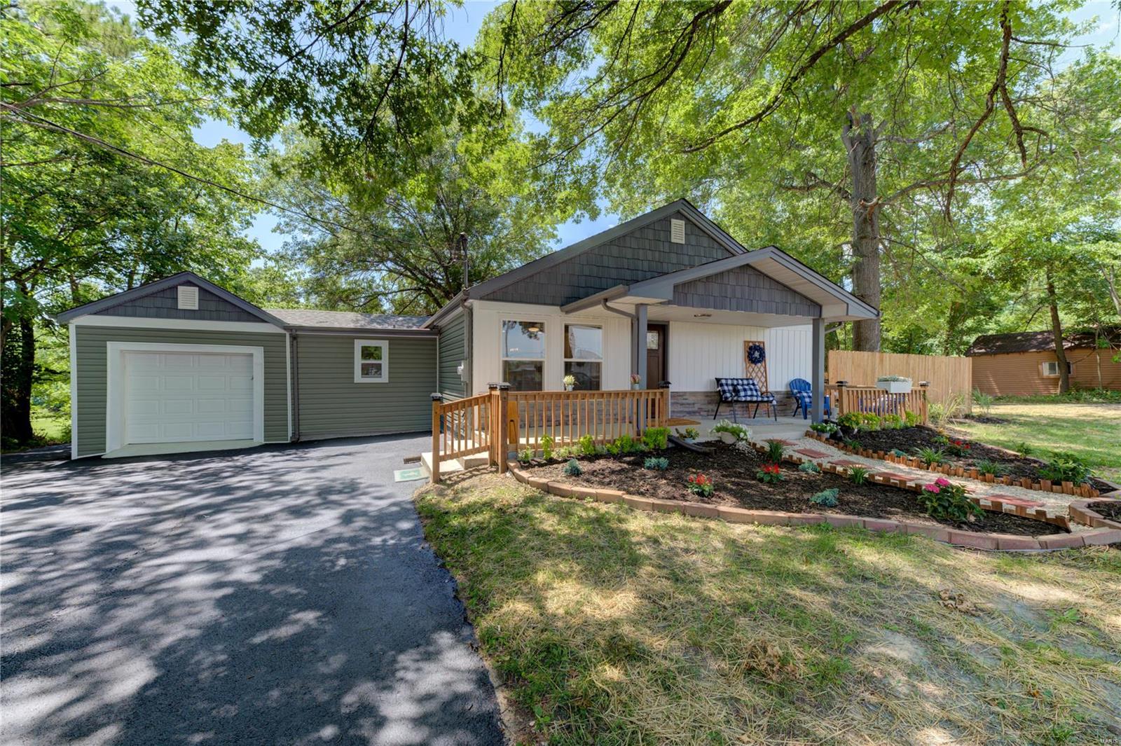 16924 Brown Road Grover, MO 63040 - Photo 1 of 28